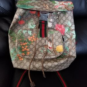Gucci Tian GG Backpack